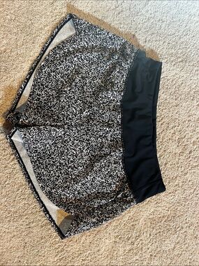 Mondetta Black & White Printed Circle Skirt